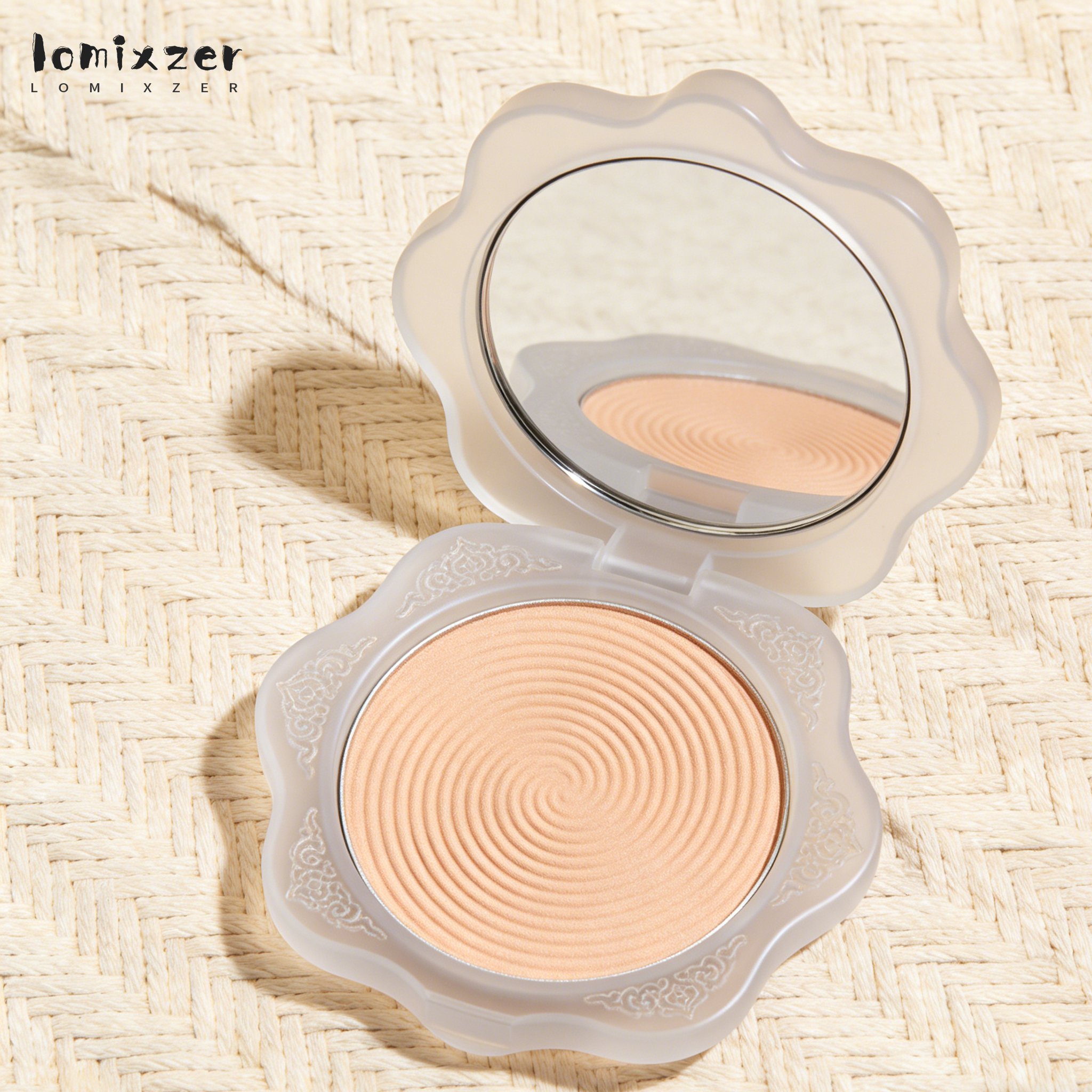 แป้งพัฟควบคุมความมัน ปกปิดเรียบเนียน