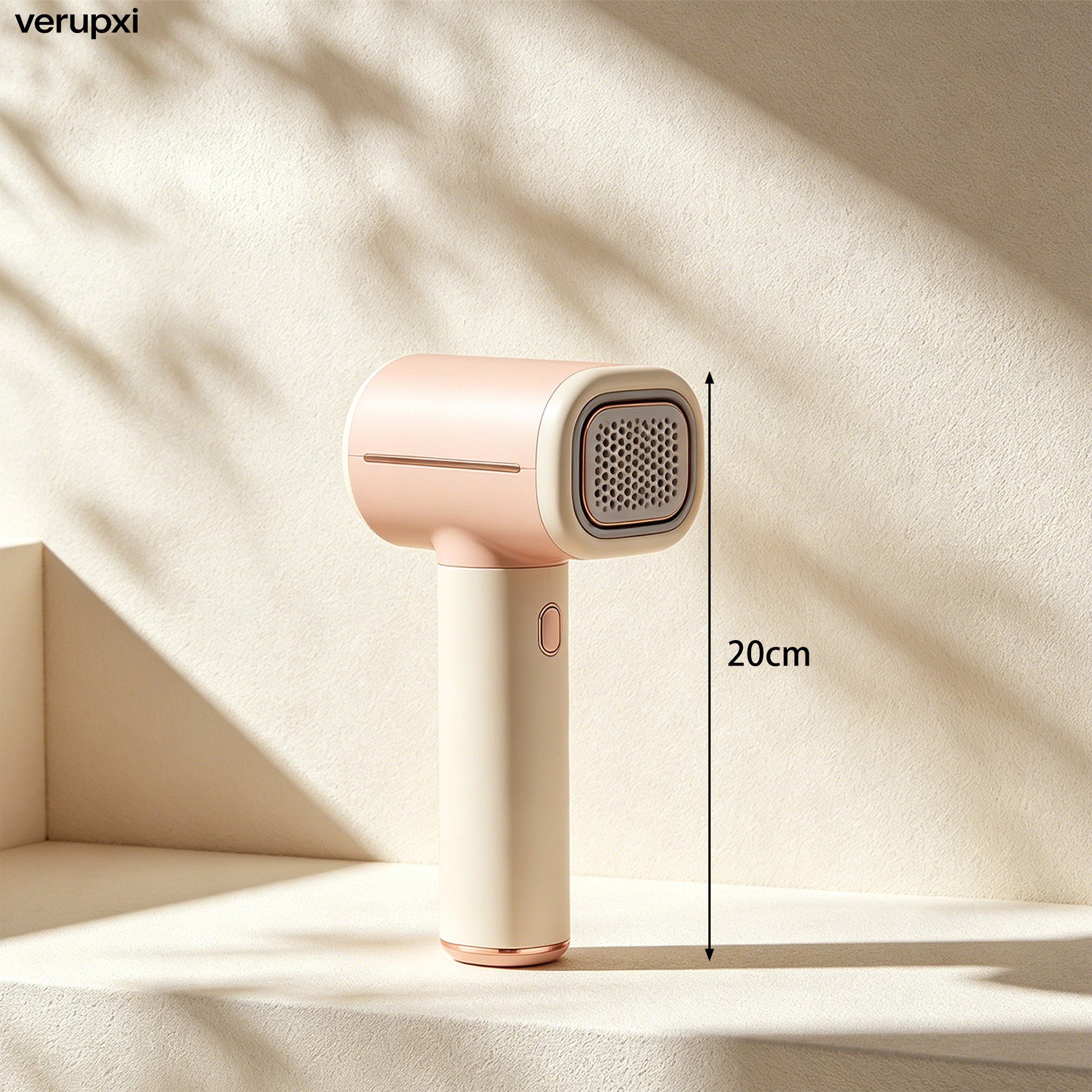 Compact garment steamer with fast heat-up feature