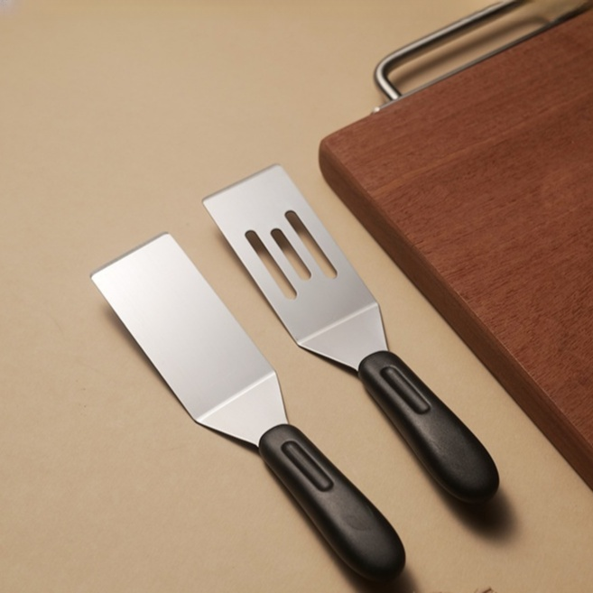 ステンレス製のスパチュラ