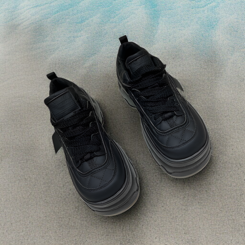 Beliebte weiße Schuhe mit dicker Sohle, weiße Schuhe für Damen, neue lässige Sportschuhe für den Her