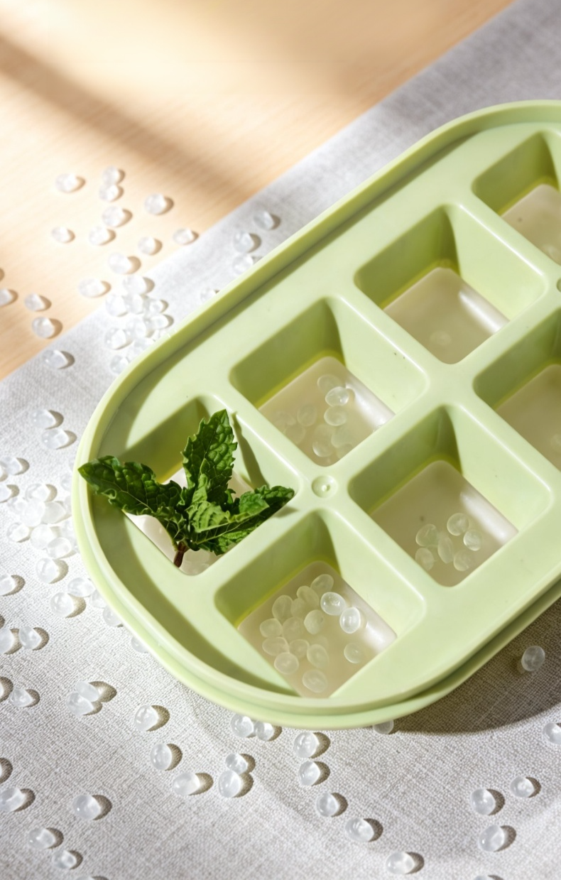 家用冰箱製冰塊神器大容量設計