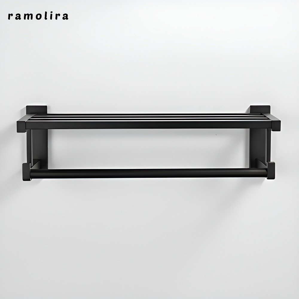 펀치프리 타올걸이 욕실수납장 3개 세트 전체 모습