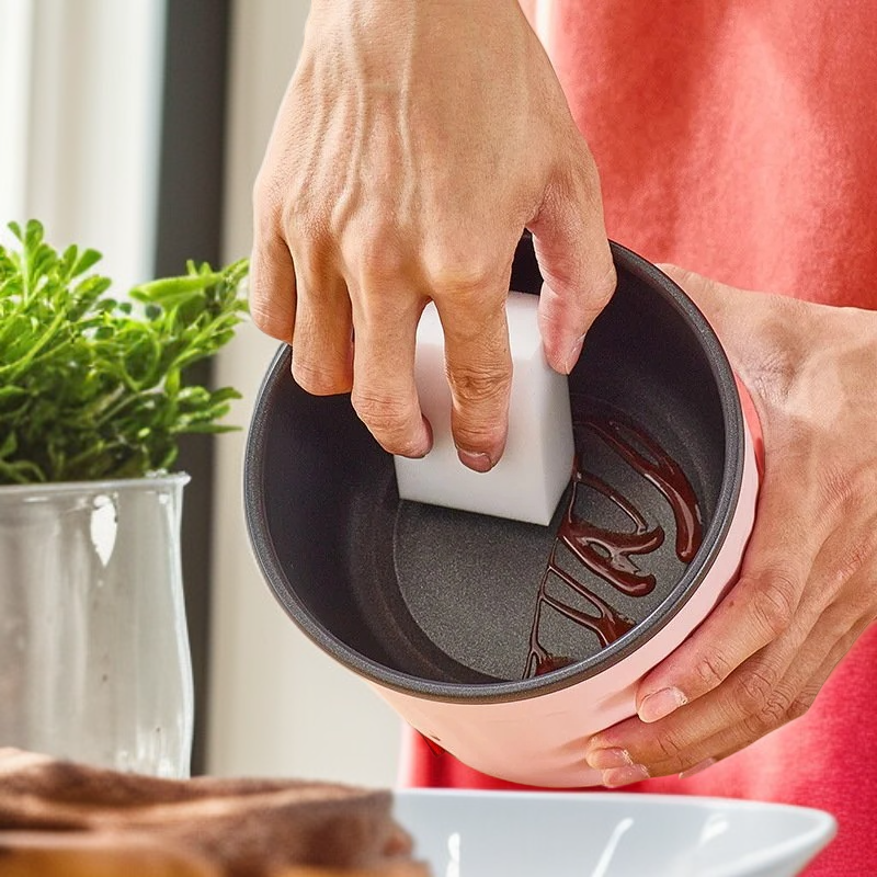 기숙사 필수 전기 냄비, 간편한 요리 가능