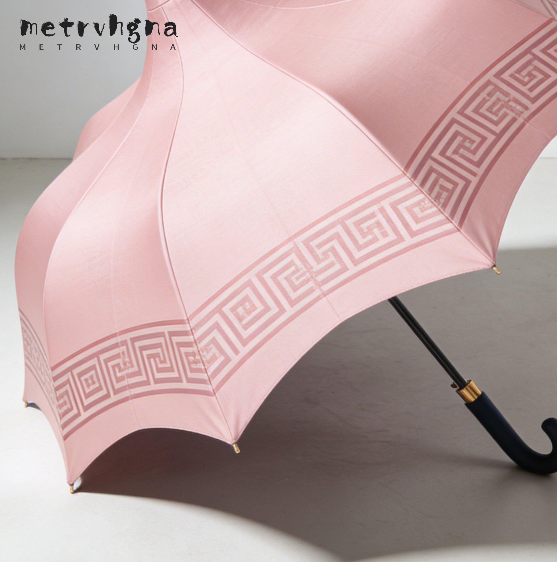 ร่มกันฝนสีสวยทนทานจำนวน 2 คัน