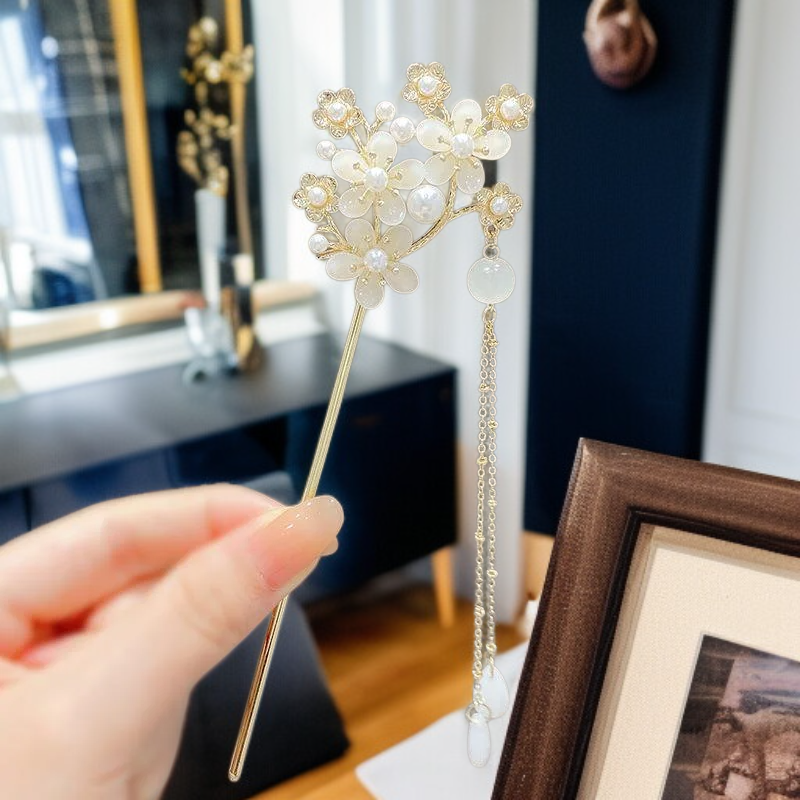 蝶々モチーフの高級感ある中華風ヘアピン・漢服用髪飾り・かんざし