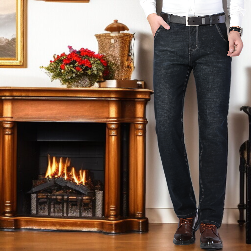 秋冬のゆったりとしたストレート筒に厚い保温男性用ズボンに綿入りジーンズ男