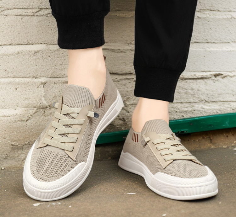 軽量で快適なメンズ夏用シューズ