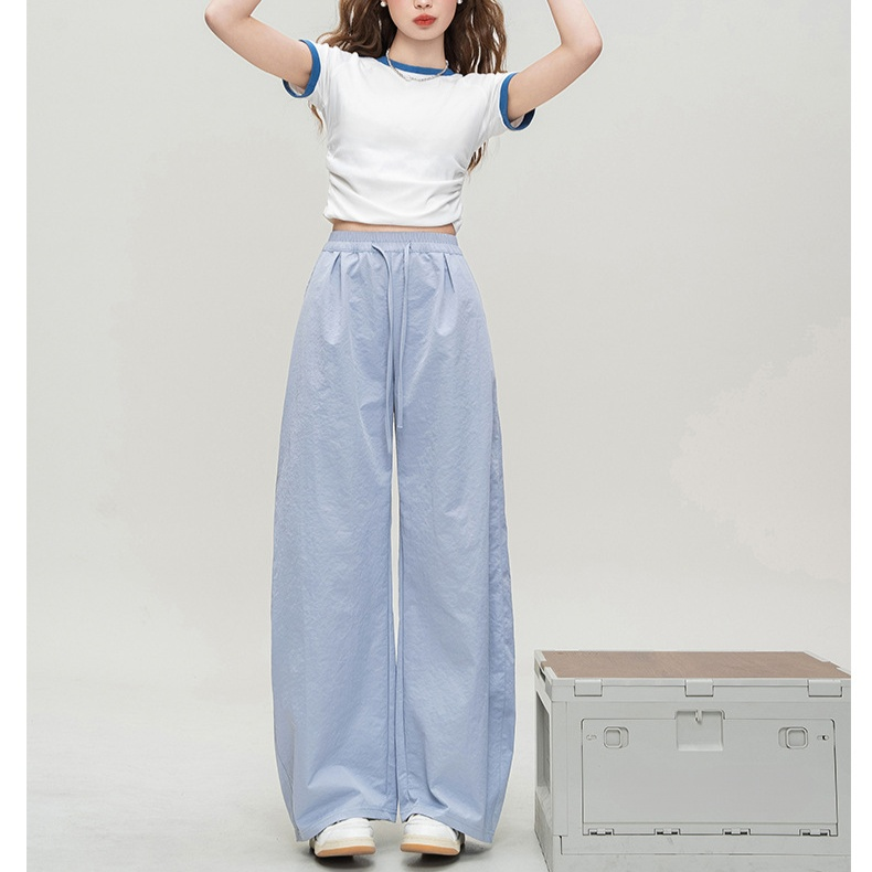 カーブデザインワイドパンツ正面全体画像