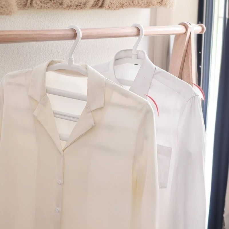 가정용 신축 건조대 미끄럼 방지 접이식 옷걸이 베란다 수건걸이 건조대 바람막이 건조대