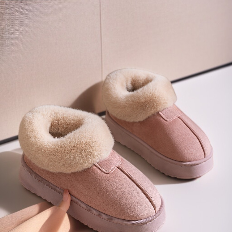 미끄럼 방지 바닥이 돋보이는 여성용 면양말