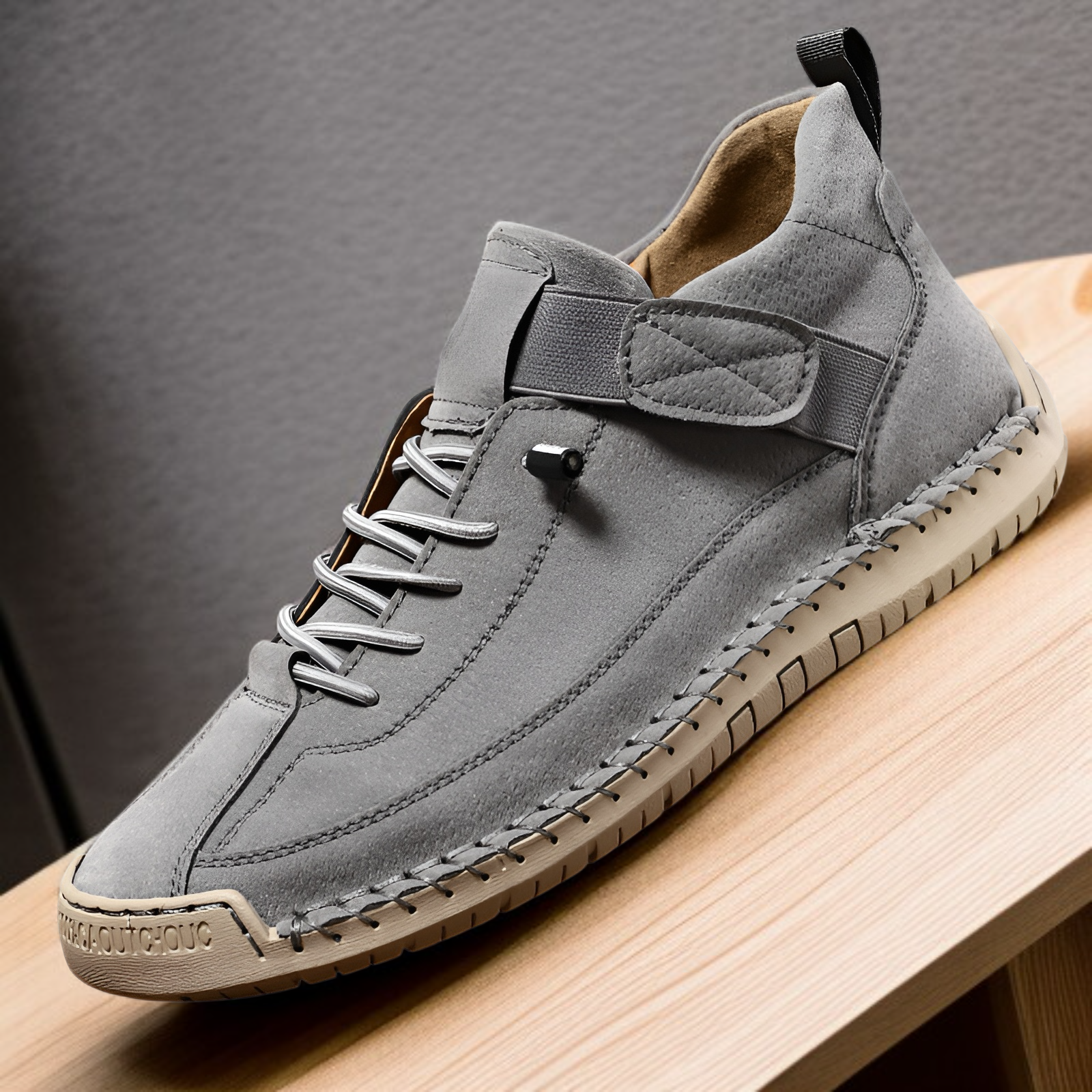 أحذية رجالية مخيطة مناسبة للعمل