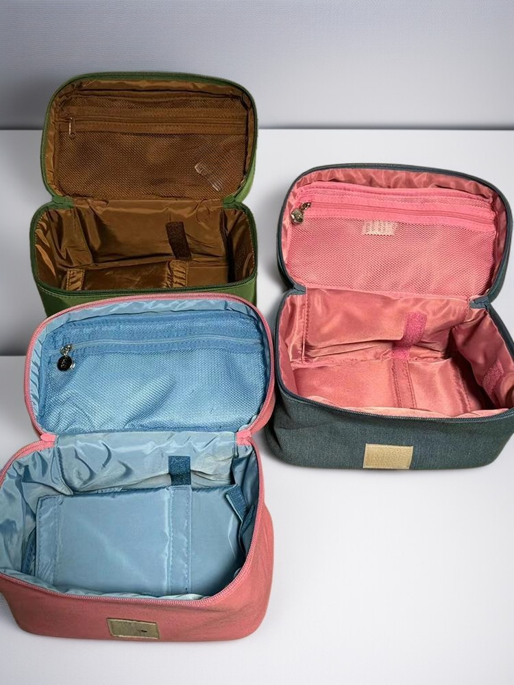 여행에 적합한 휴대용 화장품