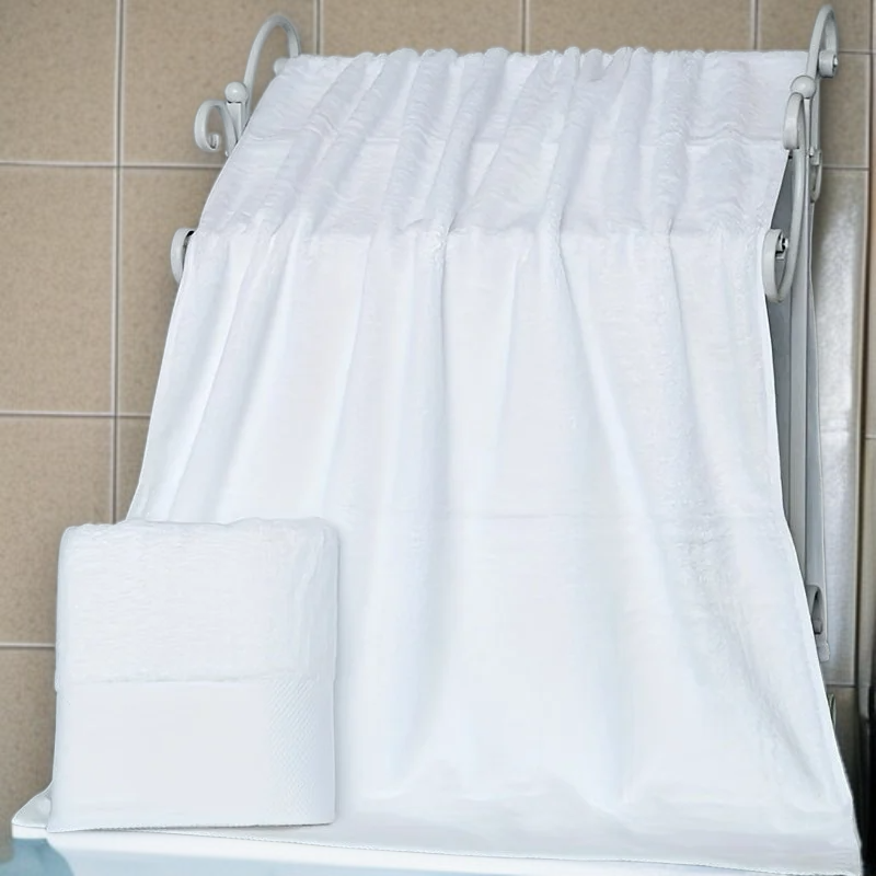 간단한 욕실용 수건 세트, 목욕수건과 손수건 포함