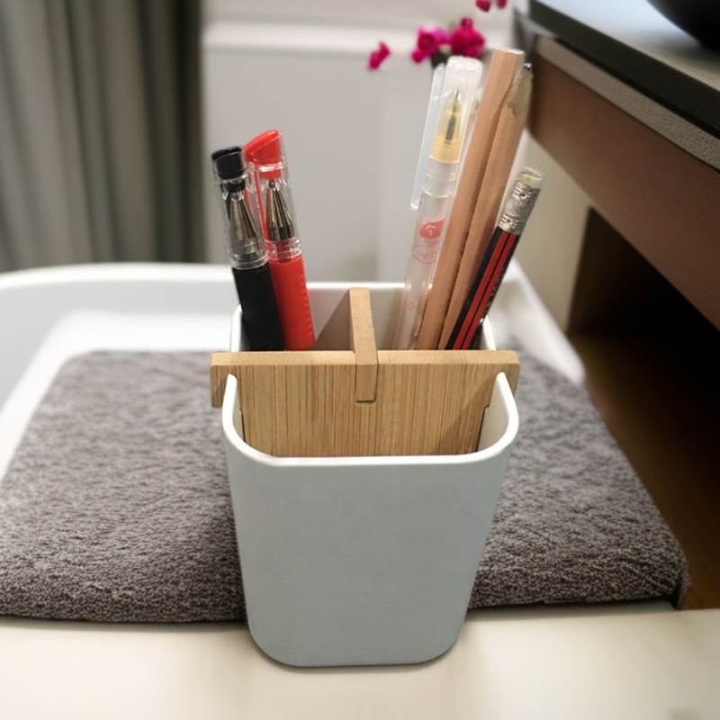 حامل أقلام بلاستيك عالي الجودة