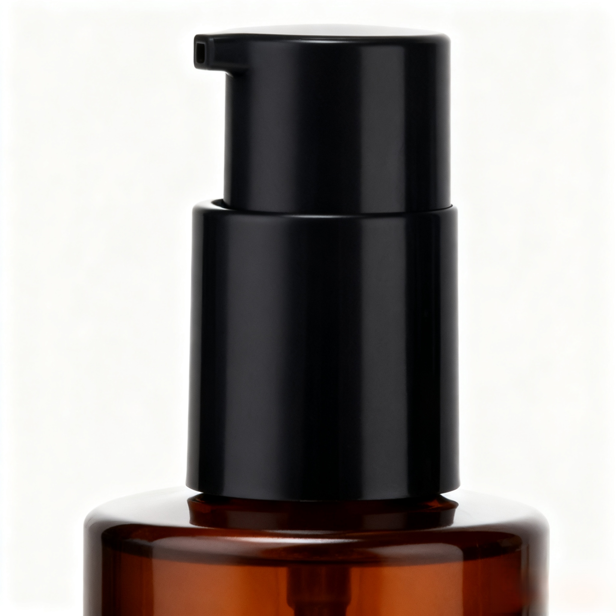 메이크업과 노폐물 제거하는 클렌징 오일