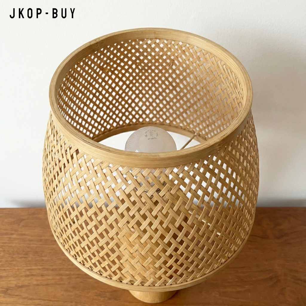 Lampe de table en bambou