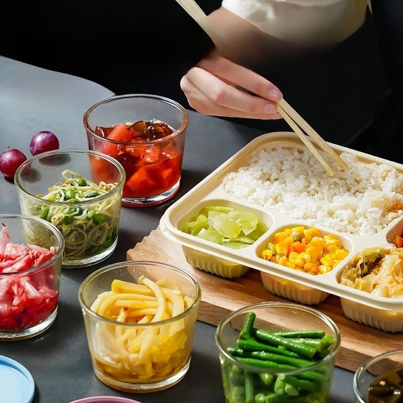 Microwave oven specific circular fresh-keeping box
