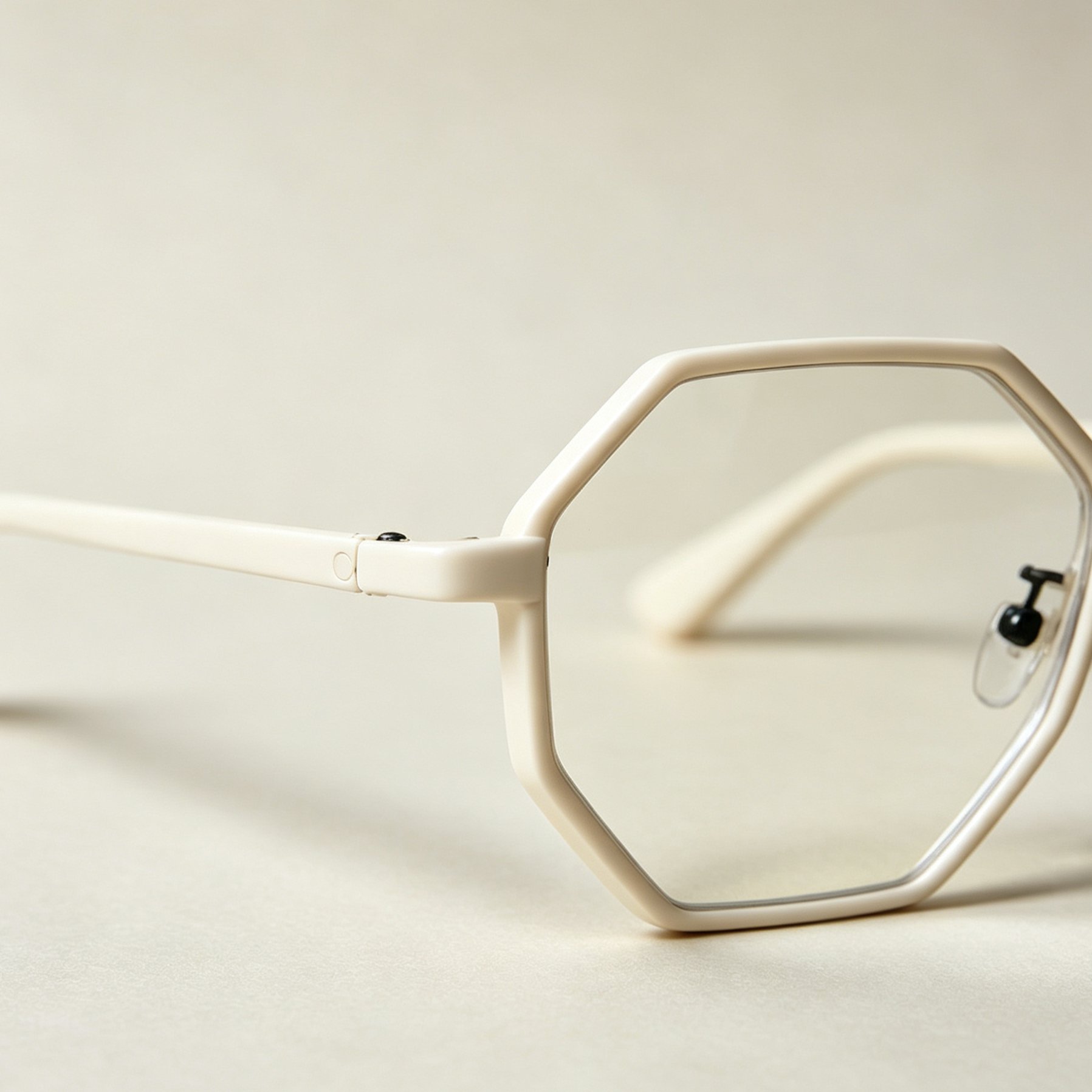 Rhombus Fashion Eyeglass Frames