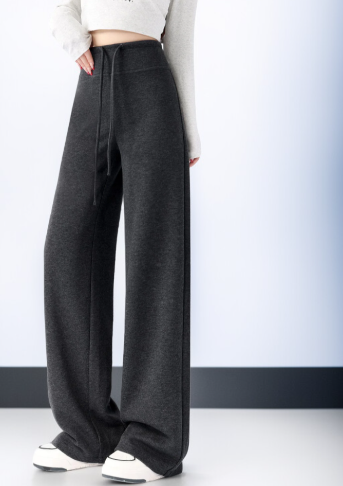 秋冬コーデに最適なレディースカシミアパンツ