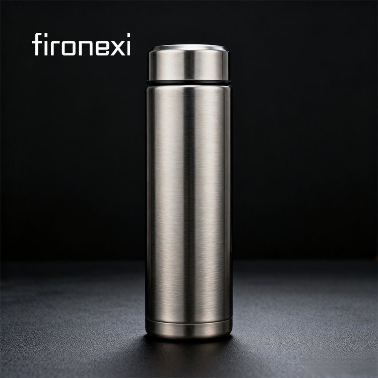 แก้วไทเทเนียมบริสุทธิ์สองชั้นสำหรับใช้กลางแจ้ง ฉนวนกันความร้อนสำหรับใช้กลางแจ้งในบ้าน