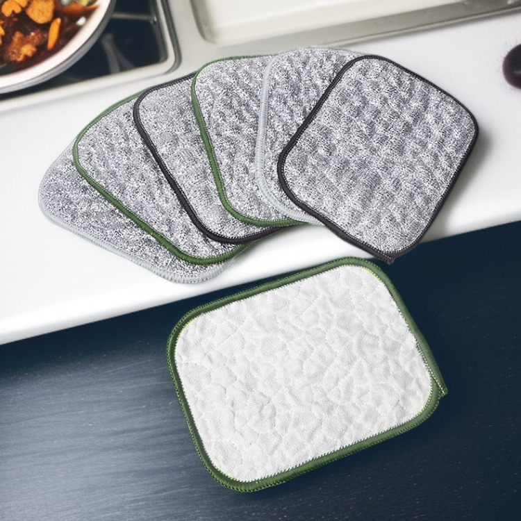 기름 제거에 효과적인 주방 수건