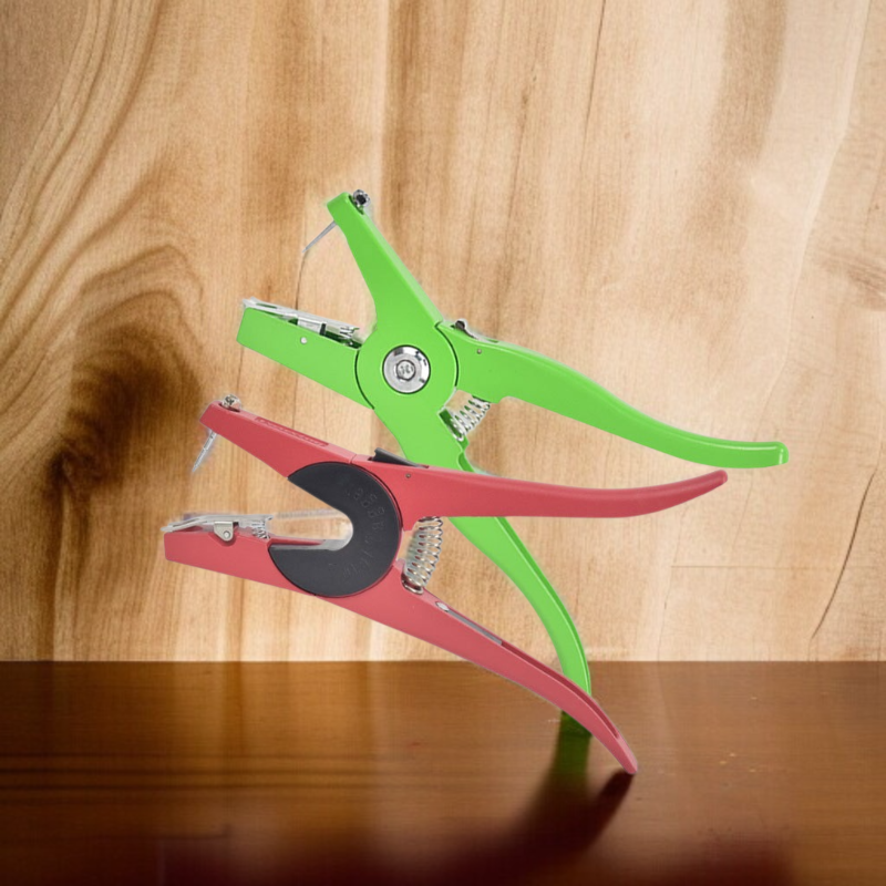 牛と羊の特殊イヤータギングプライヤー 畜産機器イヤータギング機器 母豚特殊家畜イヤータギングプライヤー 獣医イヤータギングプライヤー