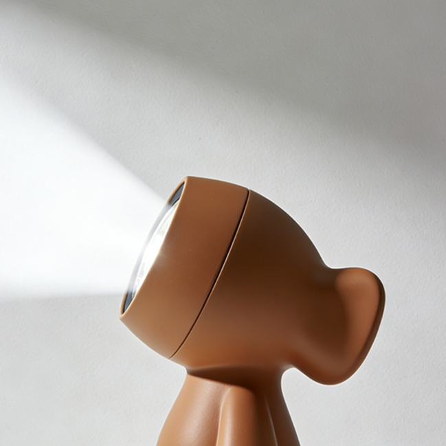 Modern asztali kis lámpa fehér színben