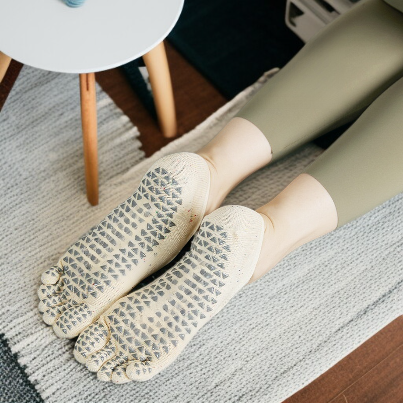 女性用滑り止めヨガ五本指ソックス夏用通気性