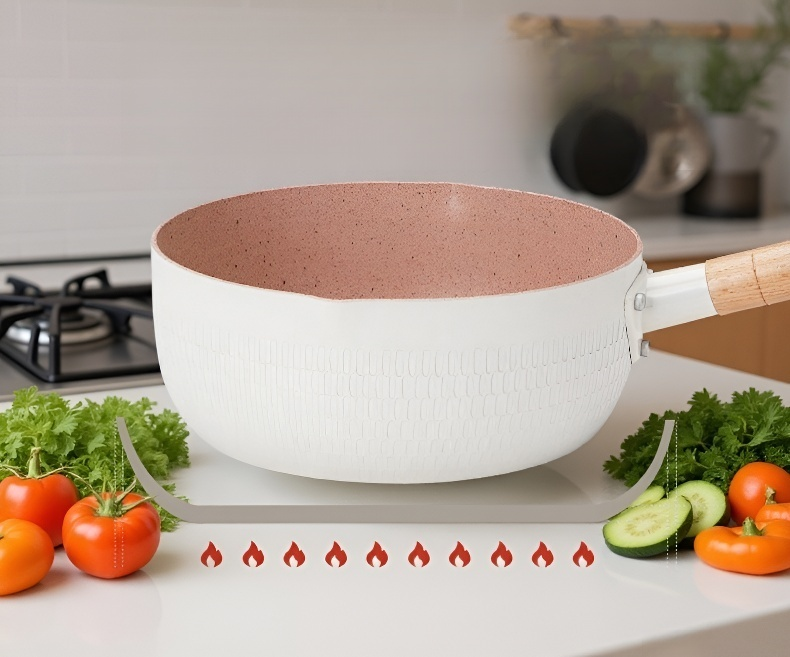 Olla pequeña para sopa con tapa de vidrio