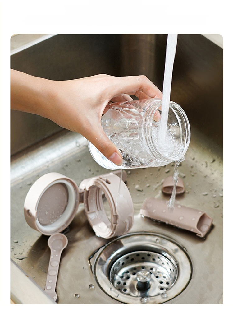 極為易用的調味料容器