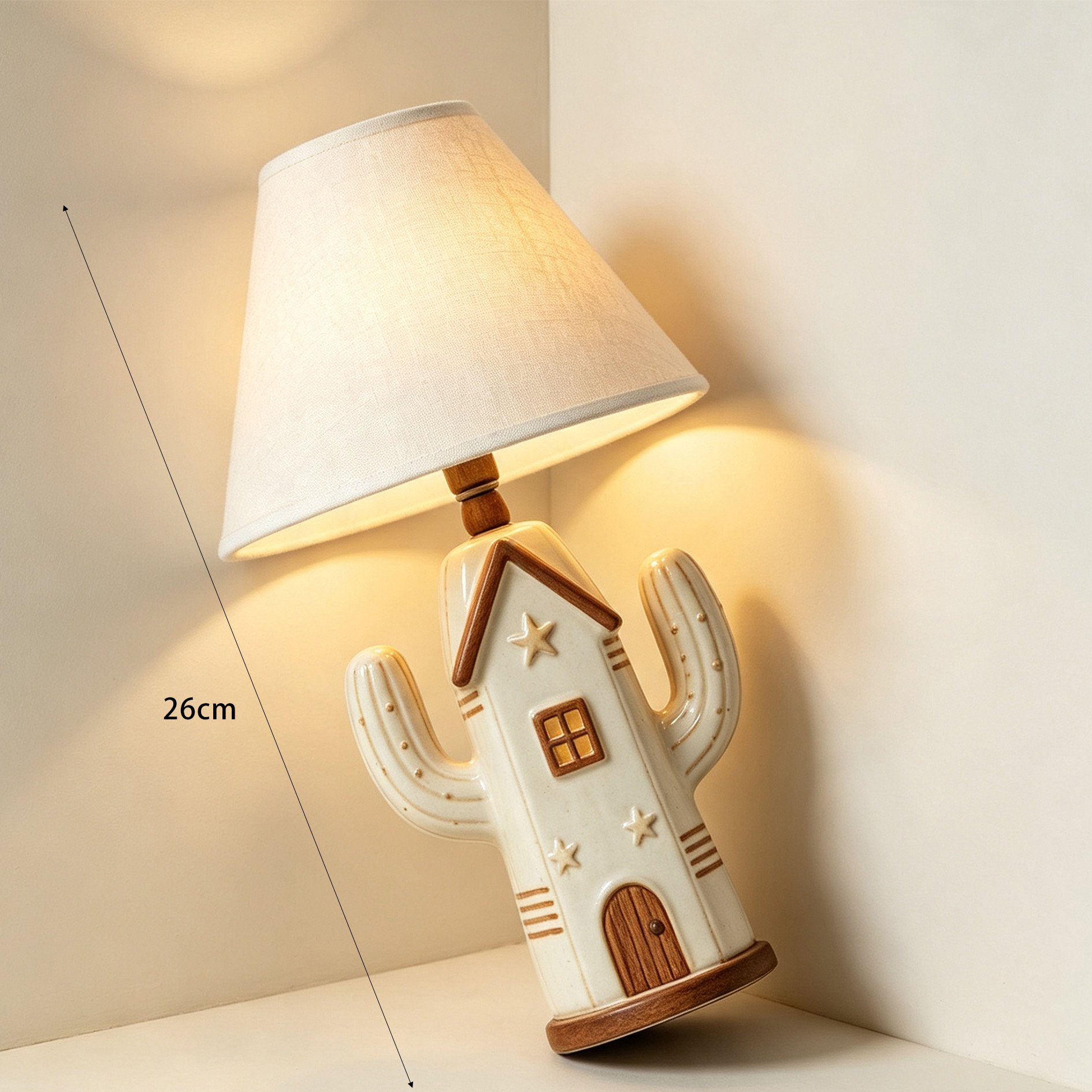 Nature-inspired decorative table lamp
