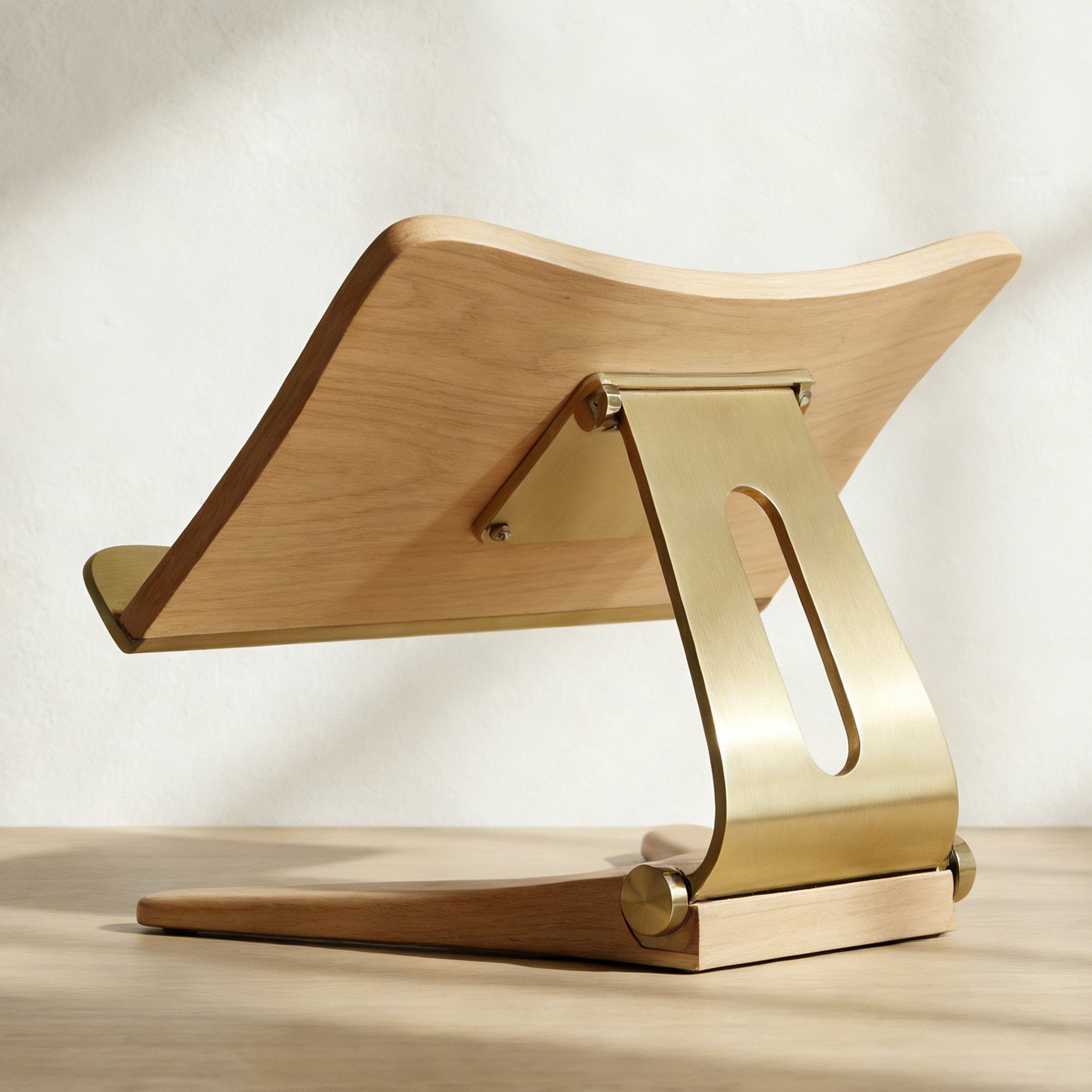 ขาตั้งอุปกรณ์อิเล็กทรอนิกส์อเนกประสงค์สำหรับมือถือและแท็บเล็ต