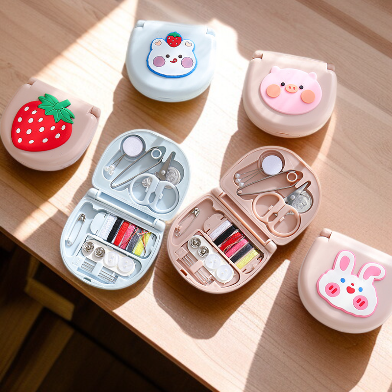 5個便攜式針線盒縫紉套裝全景