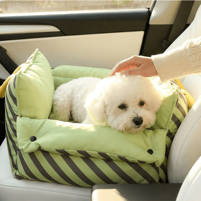車用ペット犬小屋