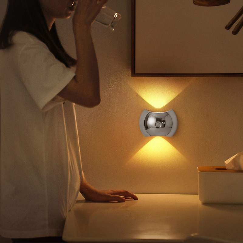 Magnetic modern minimalist traceless wall lamp