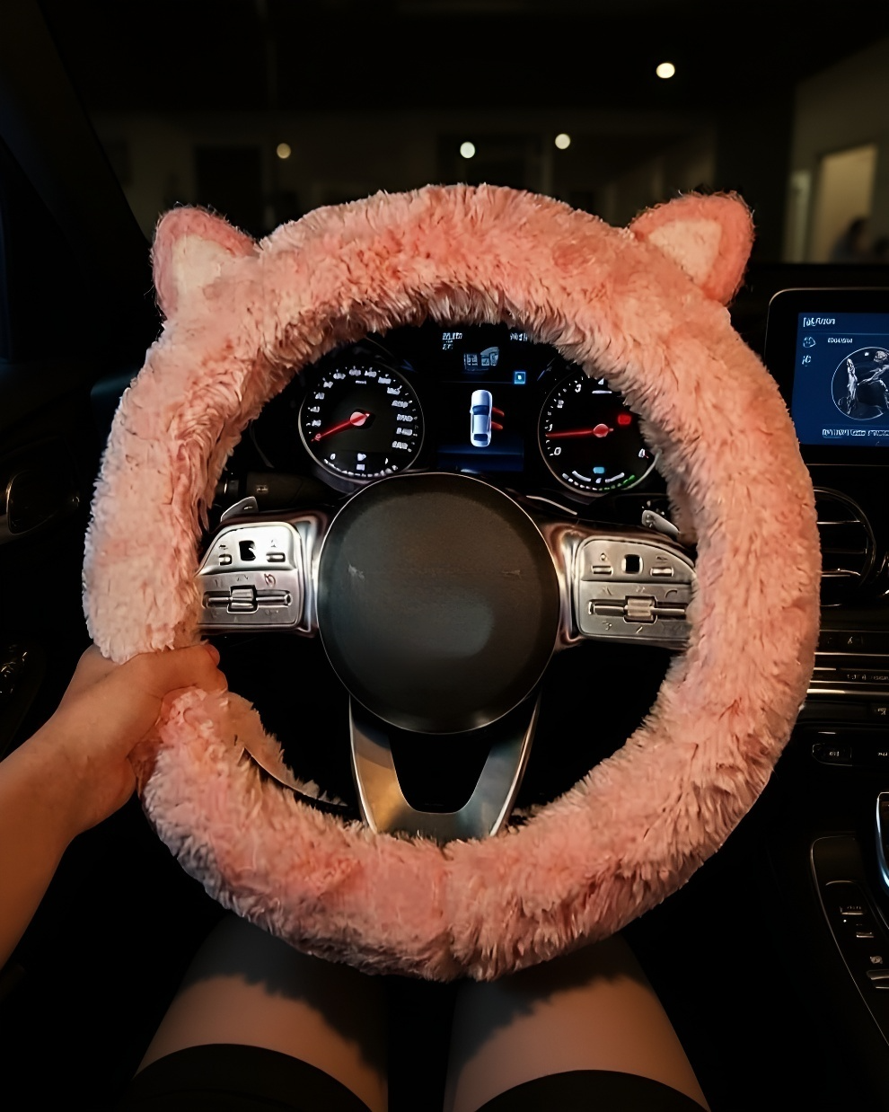 Warm plush material on women's car wheel cover