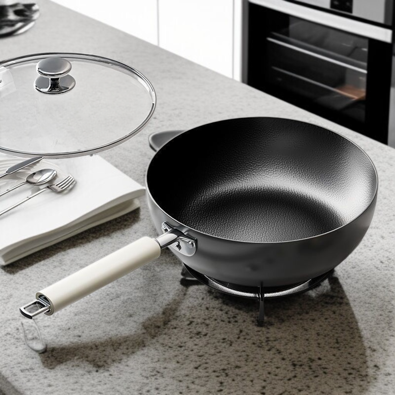 Sartén de hierro fundido sin recubrimiento sobre cocina