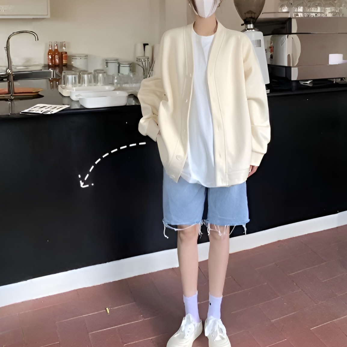 韓国系ファッションVネックカーディガン背面画像