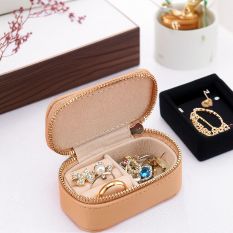 Portable Mini Jewelry Organizer, Travel Earring Ring Box, Lightweight Luxurious Design