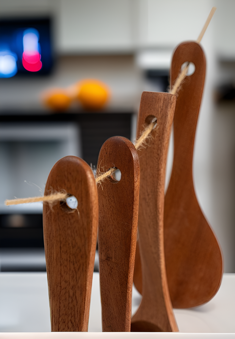 Robuste und elegante Ebenholzschaufel