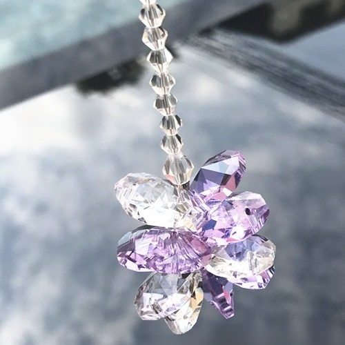 행잉 크리스탈 참