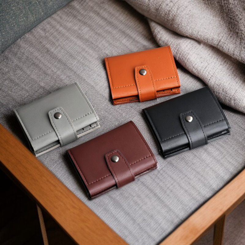 自動彈出式卡包