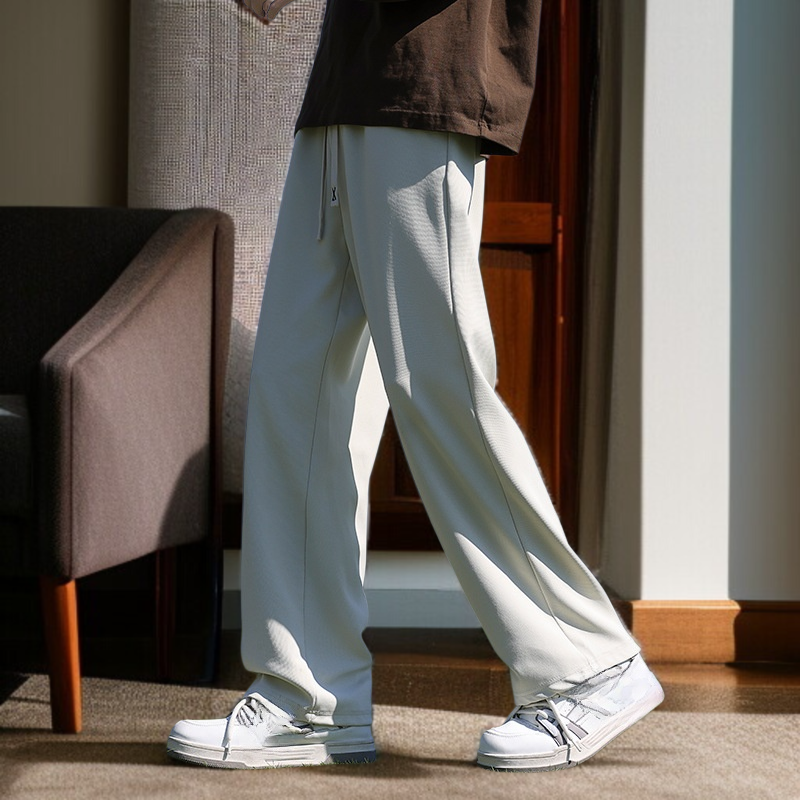 Fashionable lowkey style loosefitting pants casual pants Slimming body proportions Show off your bod