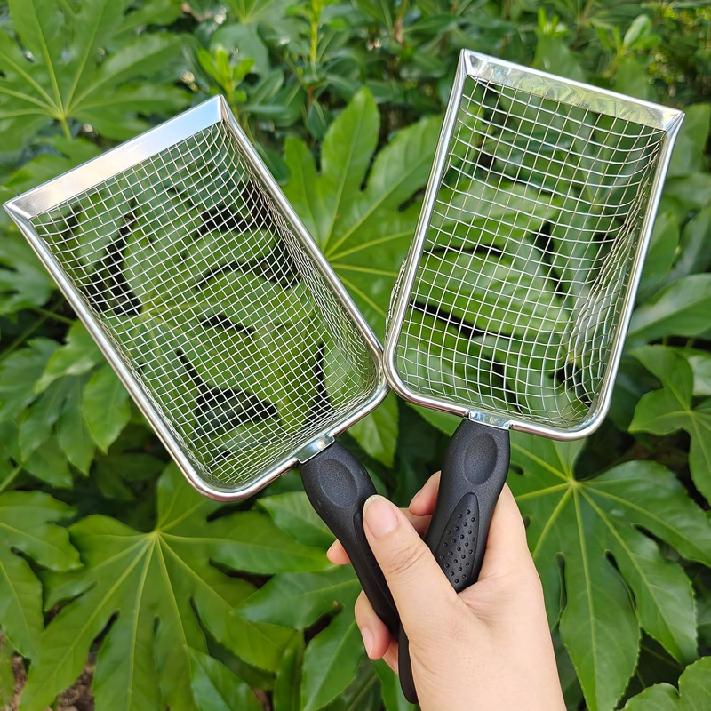 Garden sieve with handle