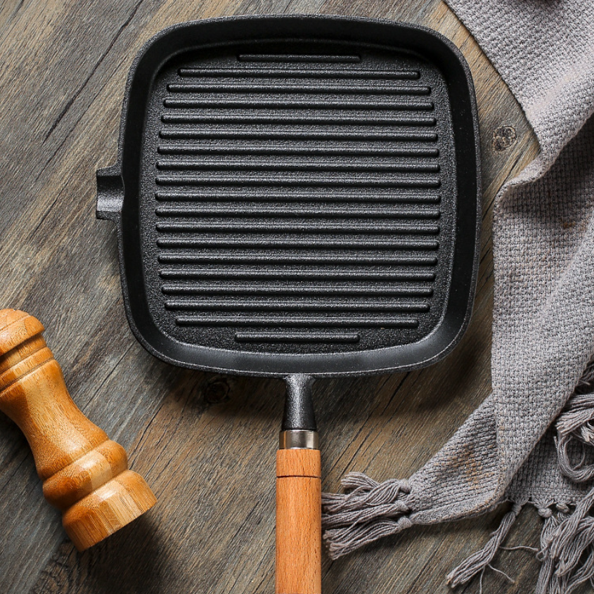 Uncoated square frying pan