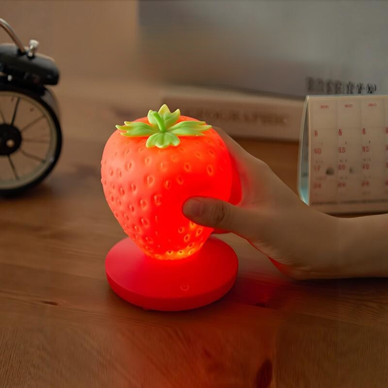 草莓造型小夜灯