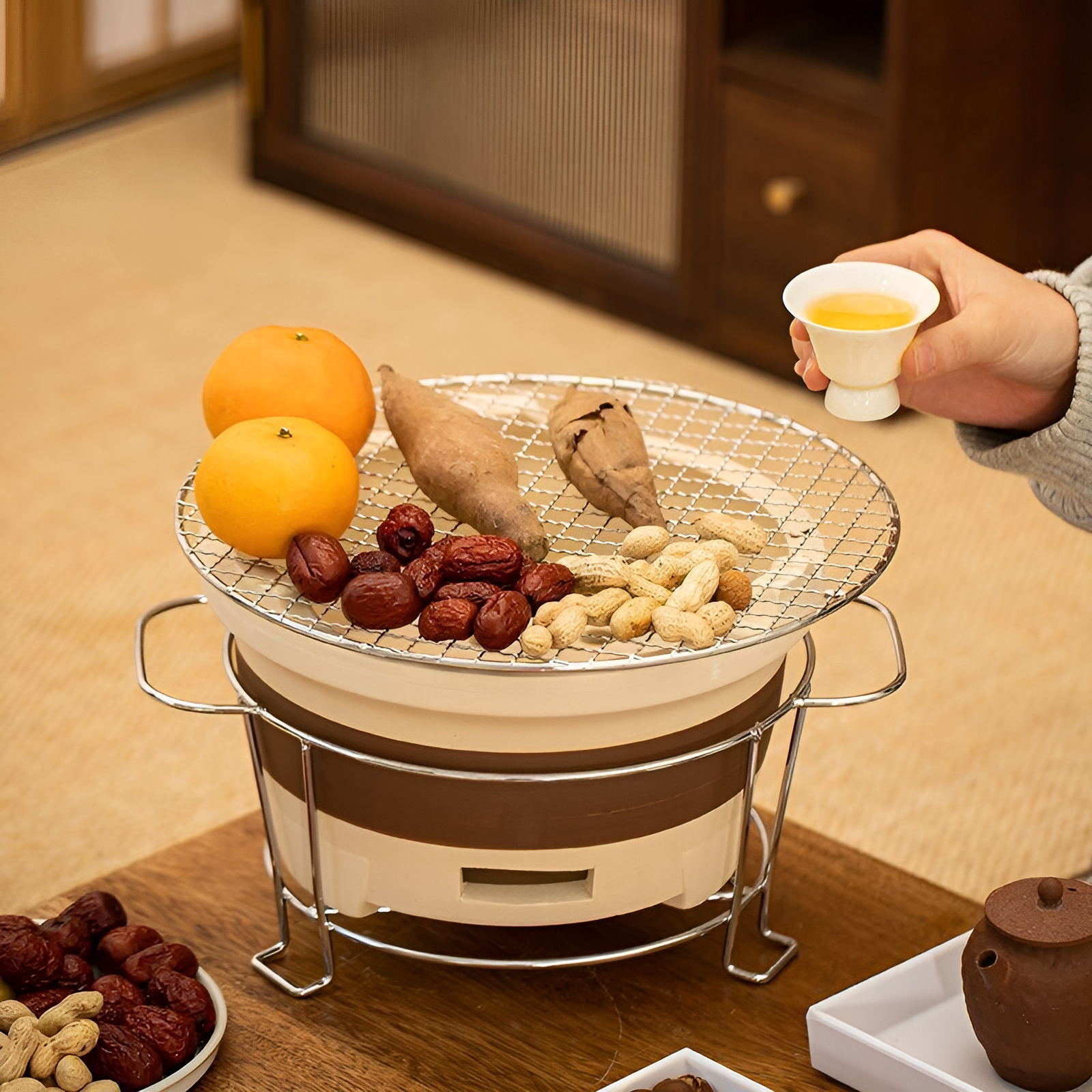 スタンド/グリルなどのオプションアクセサリーもご用意。