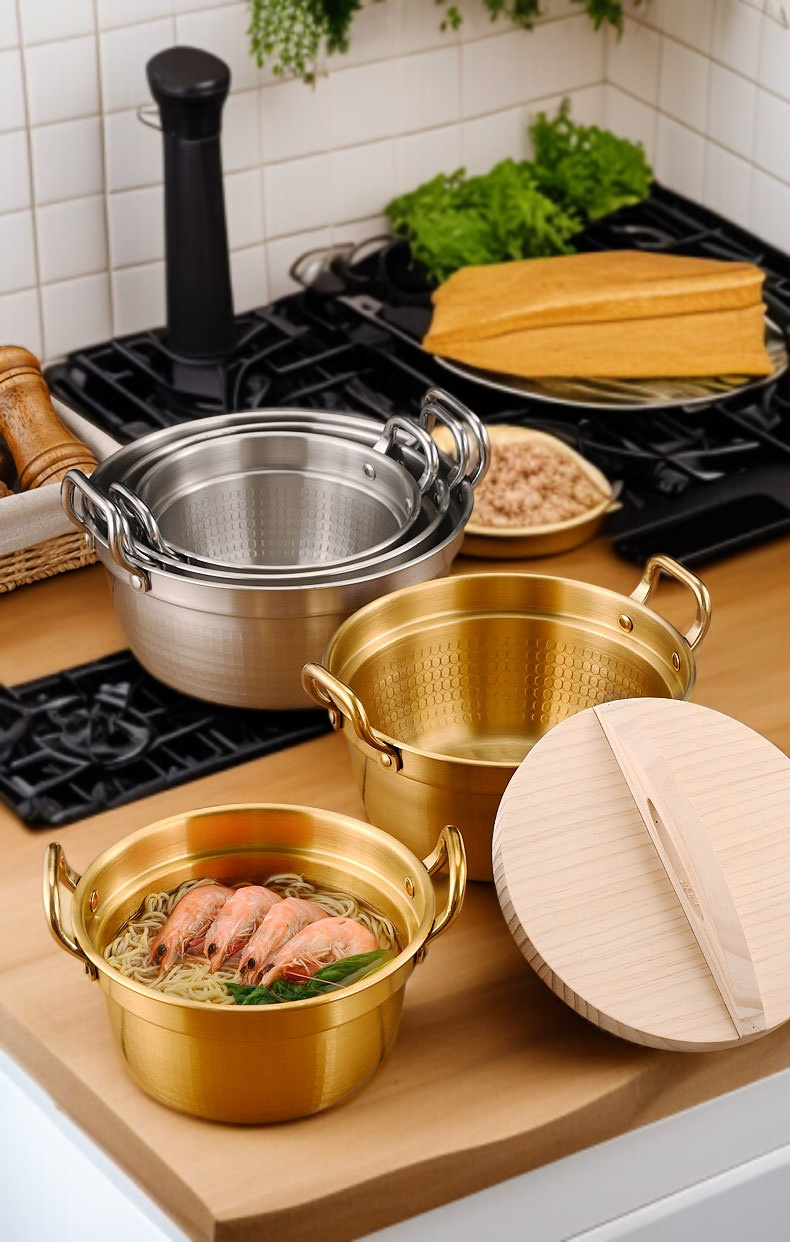 라면과 찌개를 동시에 조리하는 냄비 사용 예시
