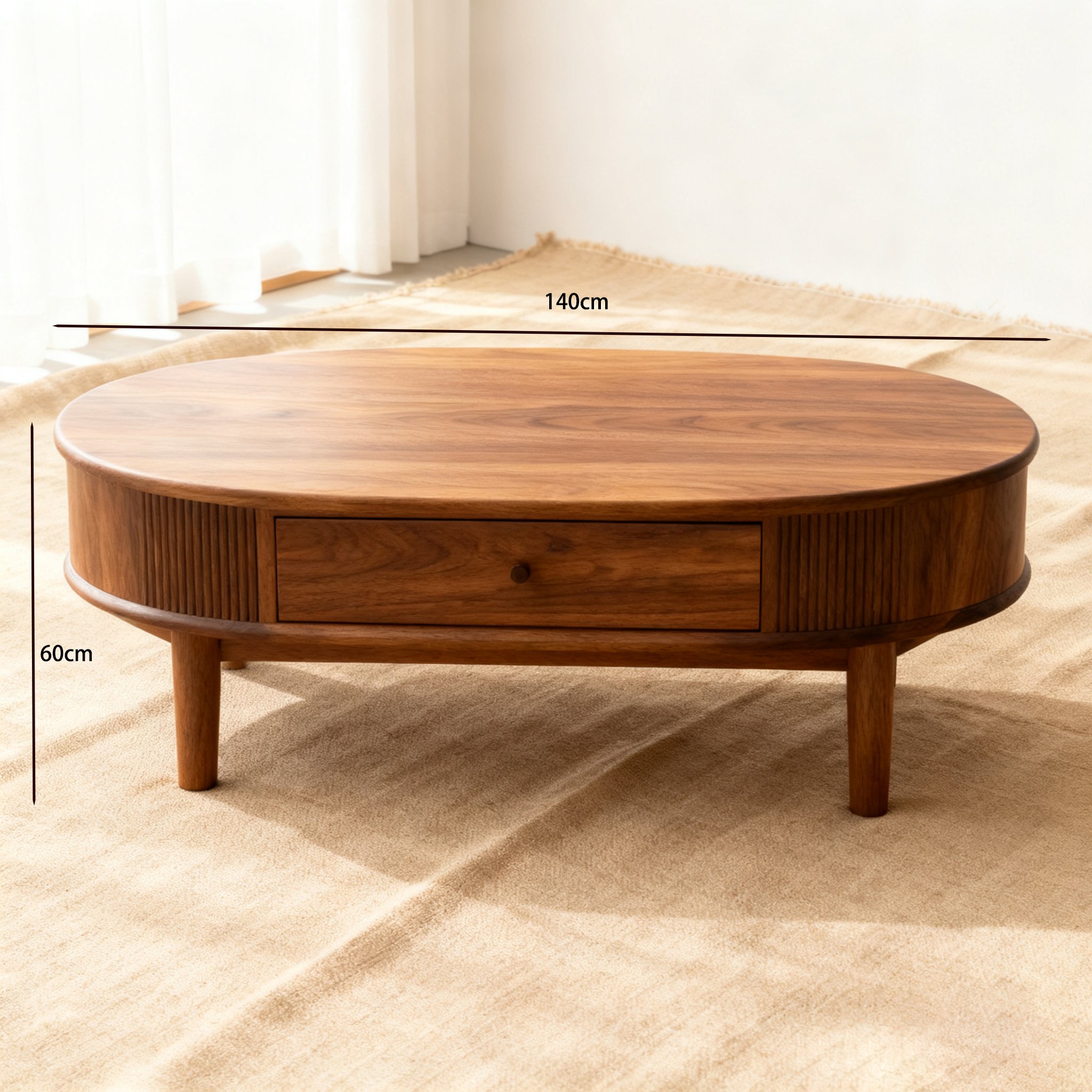 リビングに置いたナチュラルウッドテーブル