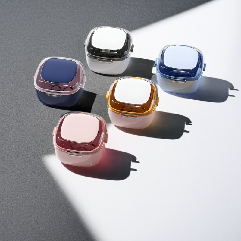 Denture soaking box with removable inner tray